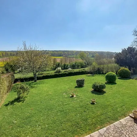 度假居 4 Bedroom In Mont-saint-jean Mont-Saint-Jean (Sarthe)